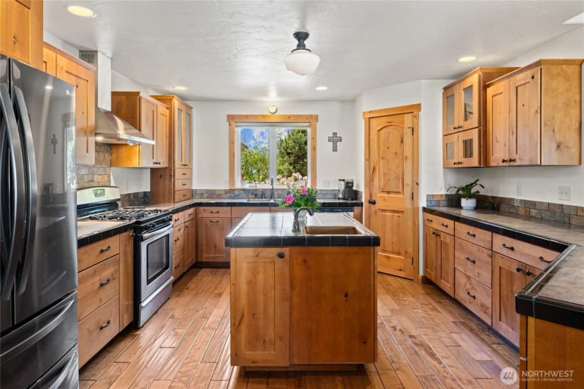 Property photo for 2853 Game Farm Road, Ellensburg photo 10