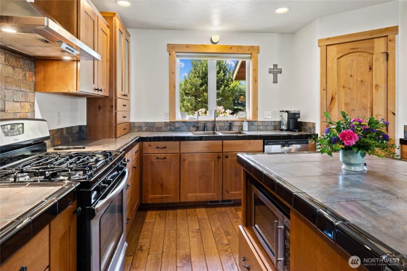 Property photo for 2853 Game Farm Road, Ellensburg photo 11