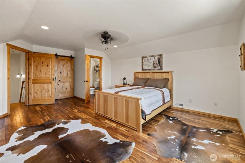 Property photo for 2853 Game Farm Road, Ellensburg photo 17
