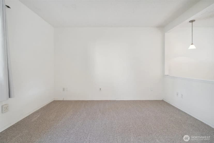 Property photo for 10030 Ne 120th Street #j2, Kirkland photo 32
