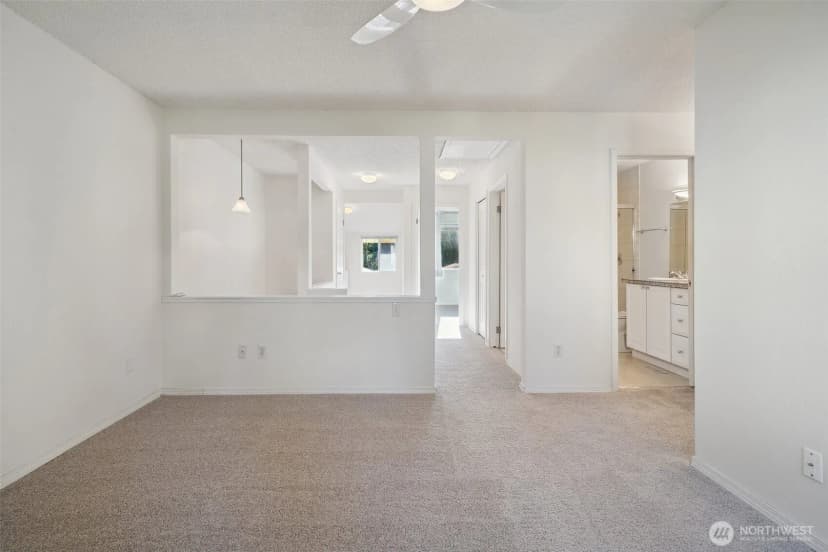 Property photo for 10030 Ne 120th Street #j2, Kirkland photo 33