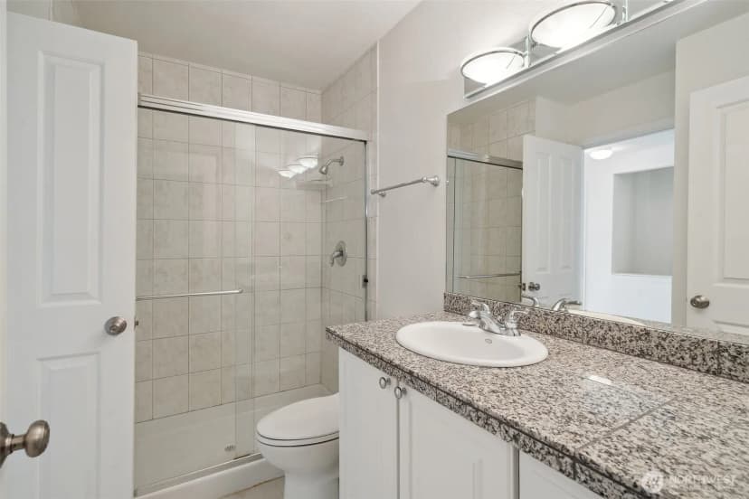 Property photo for 10030 Ne 120th Street #j2, Kirkland photo 14