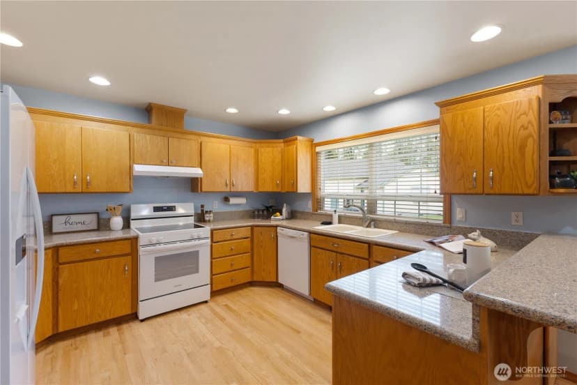 Property photo for 27314 152nd Avenue E, Graham photo 13