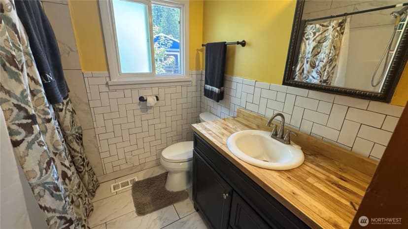 Property photo for 1245 W Axton Road, Ferndale photo 14