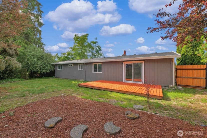 Property photo for 2133 S 253rd Street, Des Moines photo 17