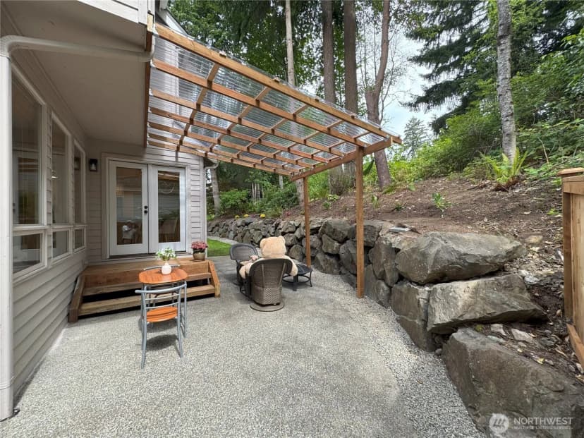 Property photo for 5628 168th Avenue Se, Bellevue photo 23