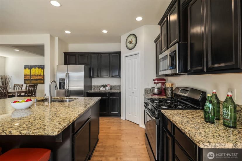 Property photo for 14217 4th Place W, Everett photo 18
