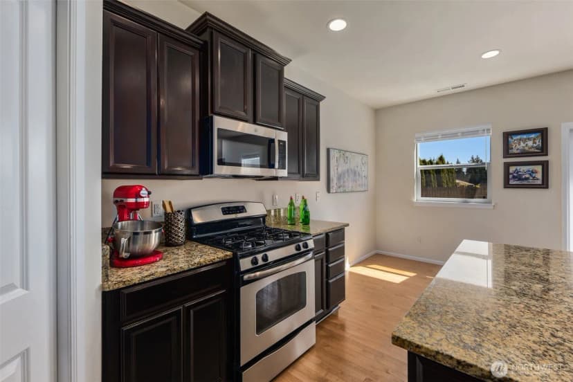 Property photo for 14217 4th Place W, Everett photo 19