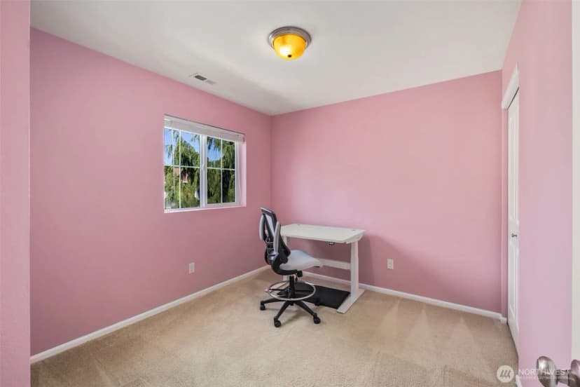 Property photo for 14217 4th Place W, Everett photo 32