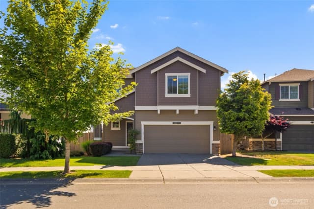 Property photo for 14217 4th Place W, Everett, Washington 98208