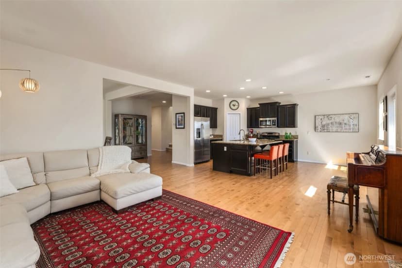 Property photo for 14217 4th Place W, Everett photo 13