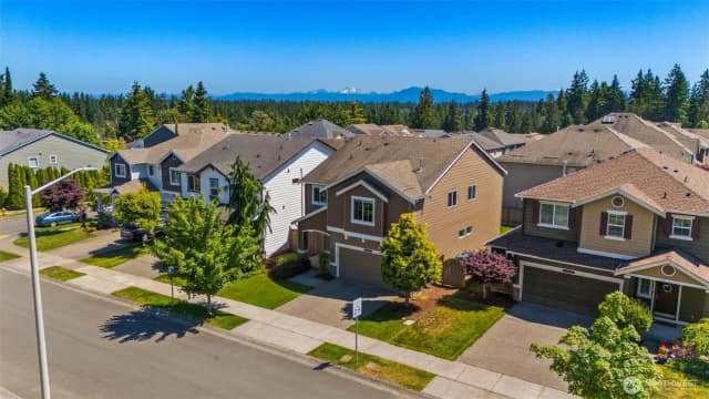 Property photo for 14217 4th Place W, Everett photo 3