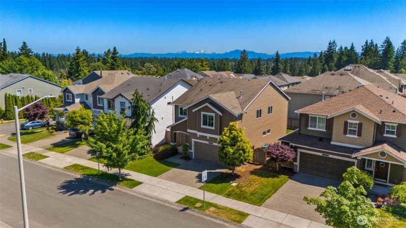 Property photo for 14217 4th Place W, Everett photo 3