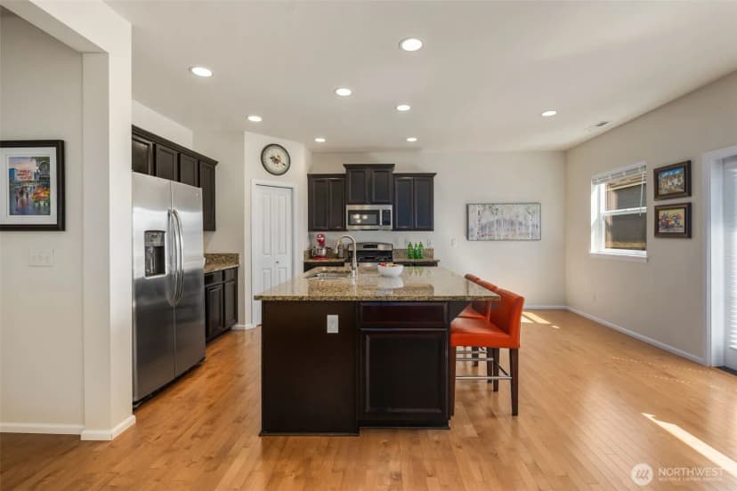 Property photo for 14217 4th Place W, Everett photo 15