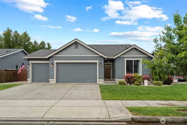 Property photo for 1116 Ne 14th Way, Battle Ground