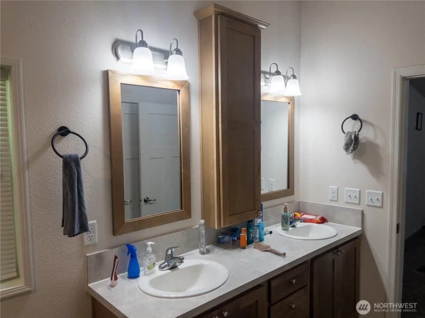 Property photo for 4724 Bellwood Drive Ne, Olympia photo 12