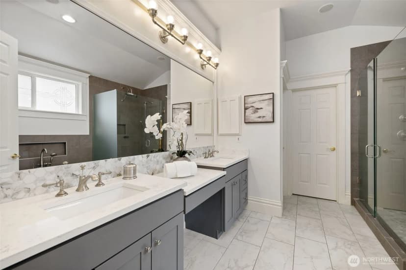 Property photo for 2728 206th Terrace Ne, Sammamish photo 18