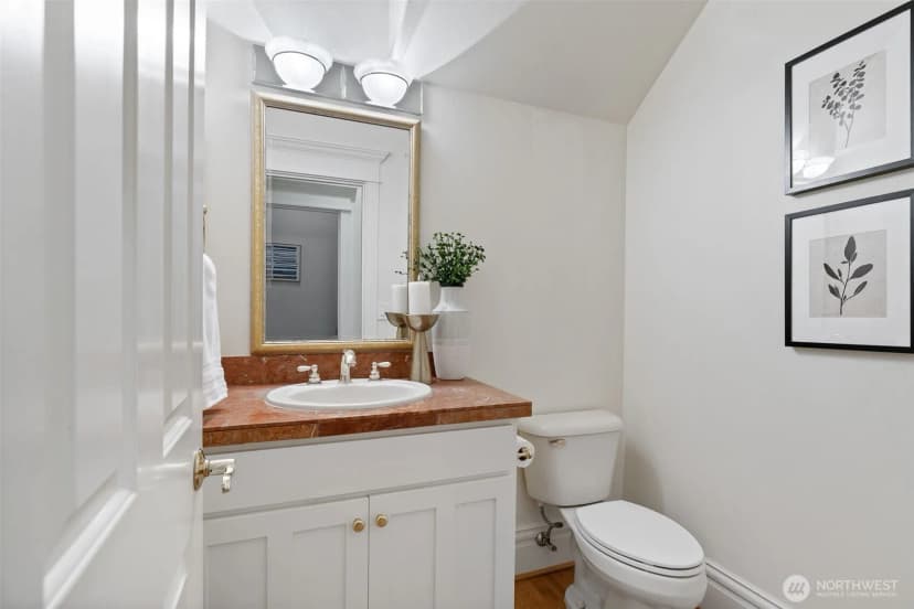 Property photo for 2728 206th Terrace Ne, Sammamish photo 13