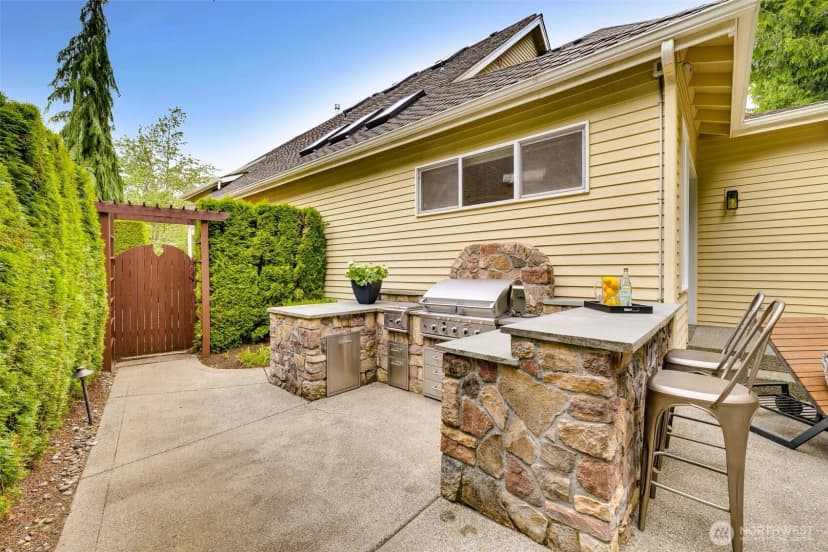 Property photo for 2728 206th Terrace Ne, Sammamish photo 37