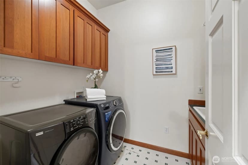 Property photo for 2728 206th Terrace Ne, Sammamish photo 32