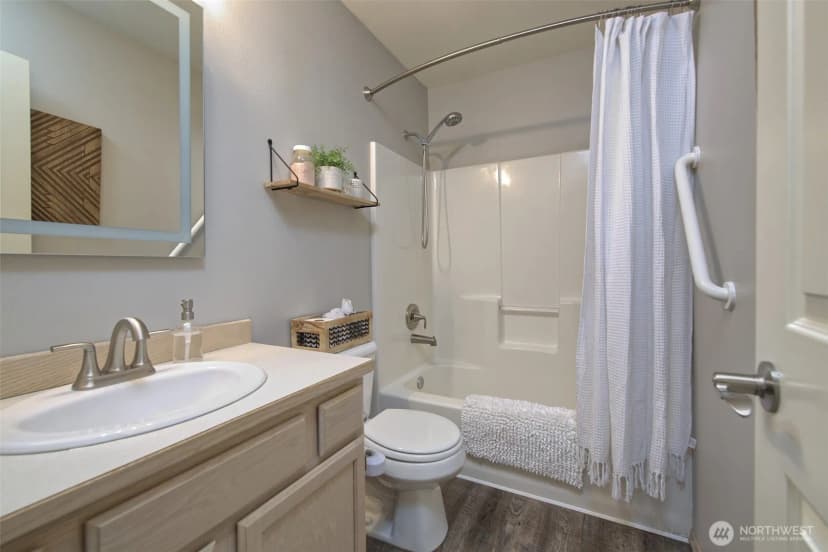Property photo for 17508 Redhawk Drive, Arlington photo 18