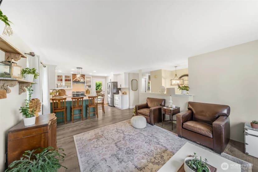 Property photo for 9702 205th Avenue Ct E, Bonney Lake photo 4
