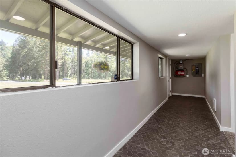 Property photo for 164 Wake Robin Lane, Longview photo 29