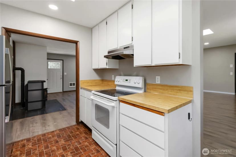 Property photo for 164 Wake Robin Lane, Longview photo 13