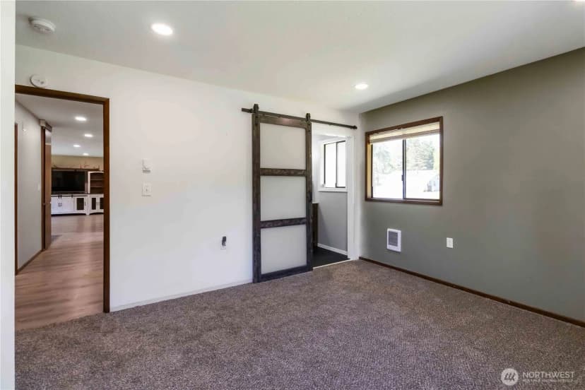Property photo for 164 Wake Robin Lane, Longview photo 19