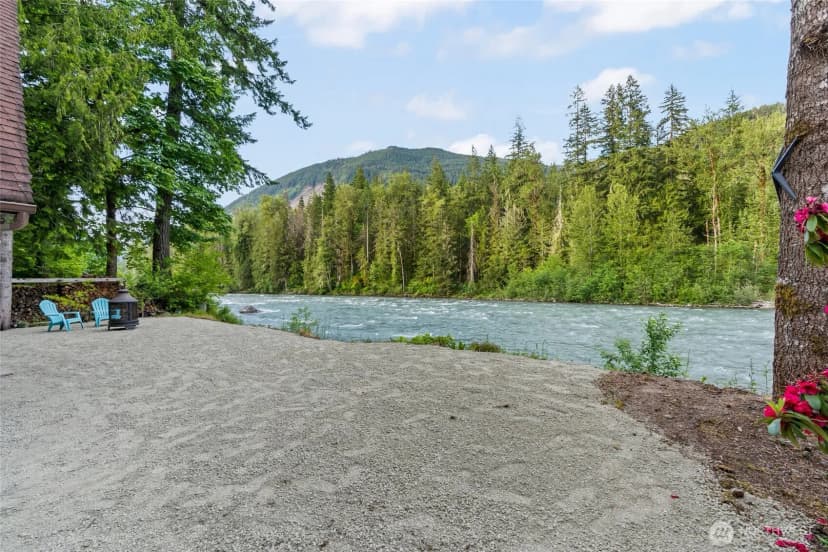 Property photo for 25921 Clear Creek Rd, Darrington photo 29
