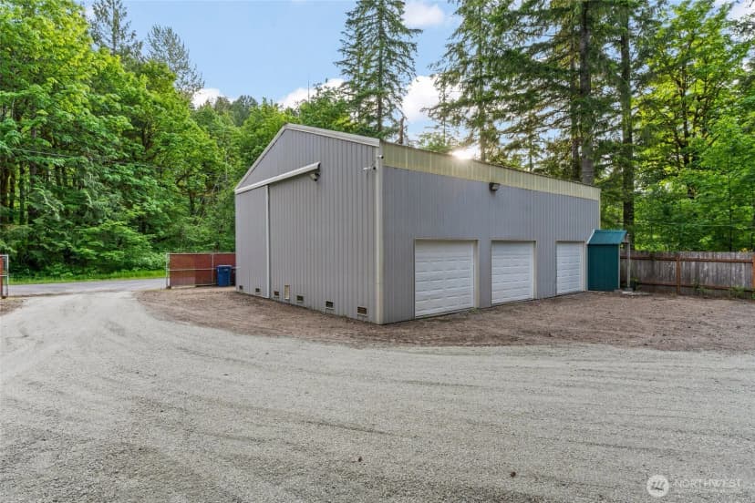 Property photo for 25921 Clear Creek Rd, Darrington photo 26