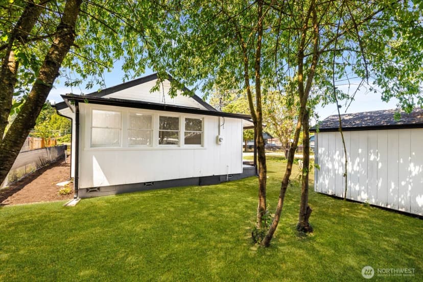 Property photo for 102 Nenant Street N, Bucoda photo 28
