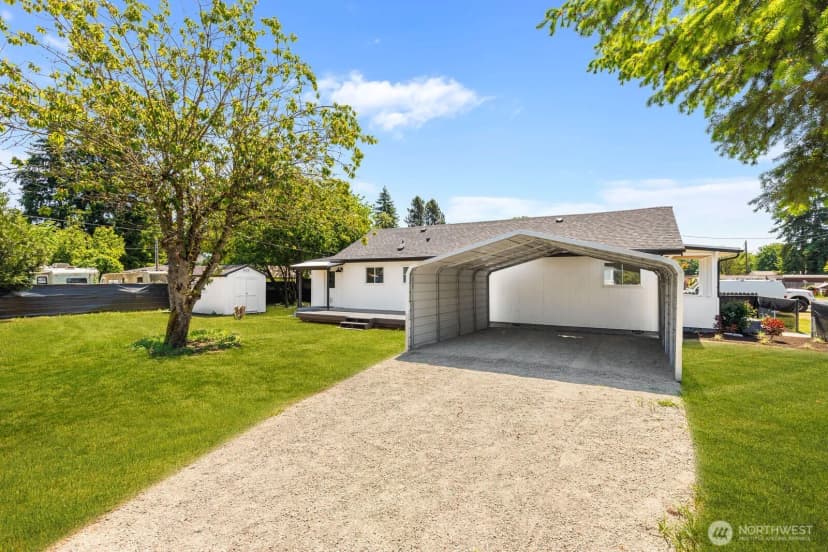 Property photo for 102 Nenant Street N, Bucoda photo 24