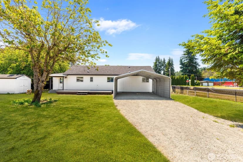 Property photo for 102 Nenant Street N, Bucoda photo 23
