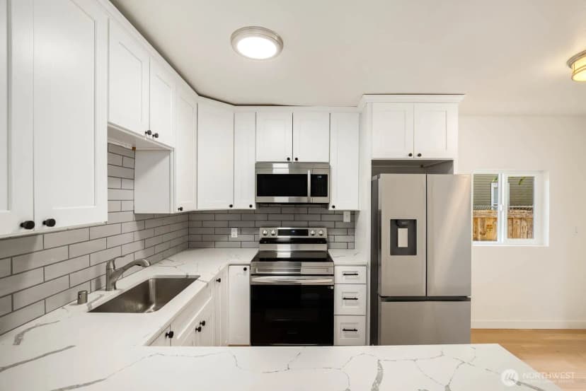 Property photo for 102 Nenant Street N, Bucoda photo 11