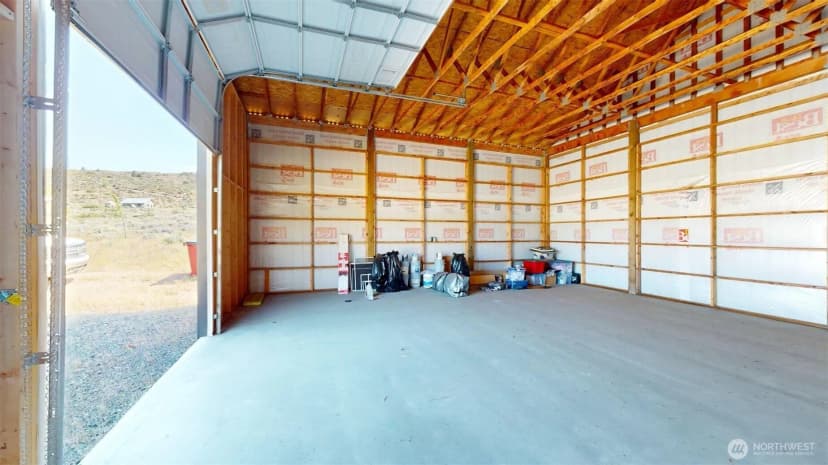 Property photo for 212 Hubbard Road, Riverside photo 32
