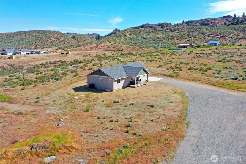 Property photo for 212 Hubbard Road, Riverside photo 38