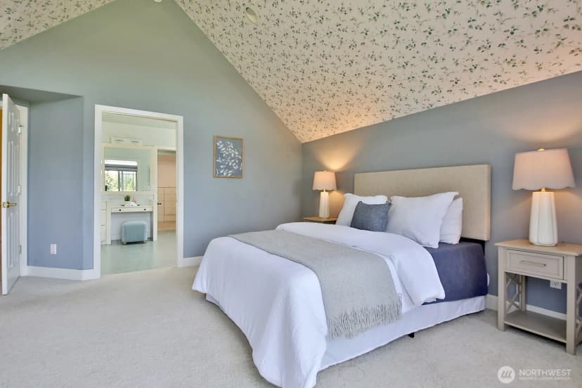 Property photo for 2391 Soundview Drive, Langley photo 15