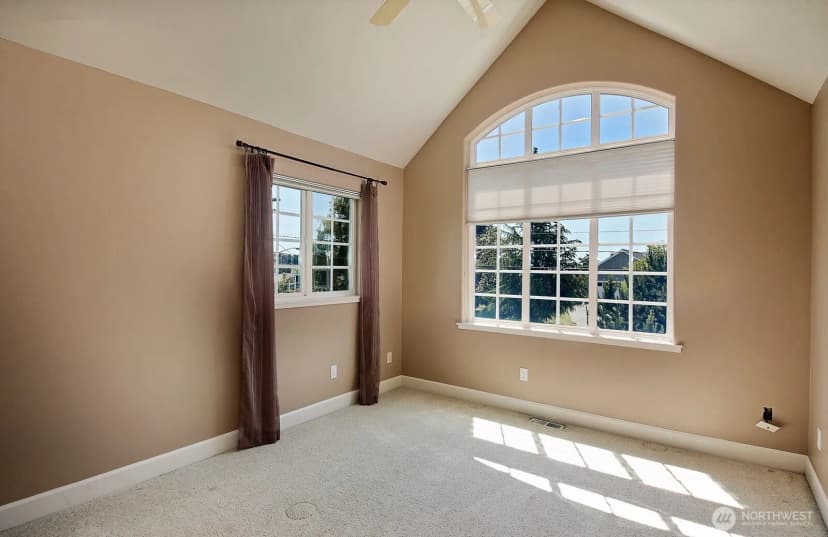 Property photo for 2391 Soundview Drive, Langley photo 21