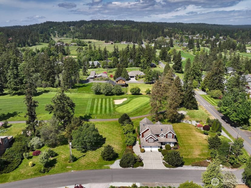 Property photo for 2391 Soundview Drive, Langley photo 30
