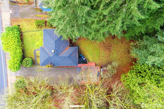 Property photo for 15819 42nd Avenue S, Tukwila photo 4