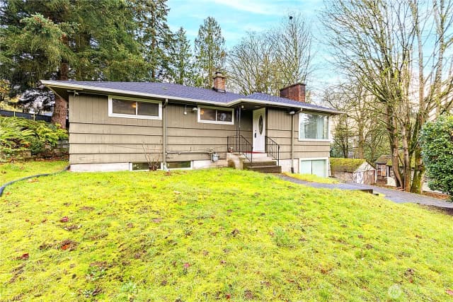 Property photo for 15819 42nd Avenue S, Tukwila photo 3