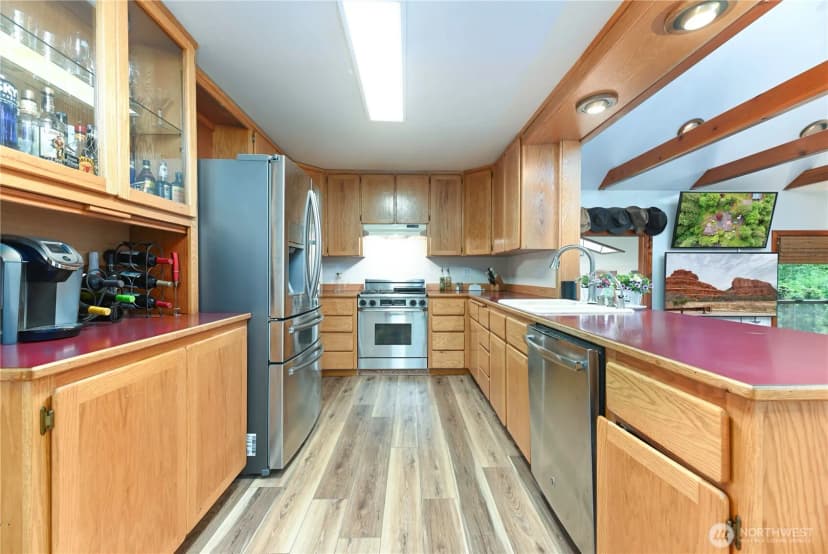 Property photo for 19304 8th Avenue Nw, Arlington photo 11