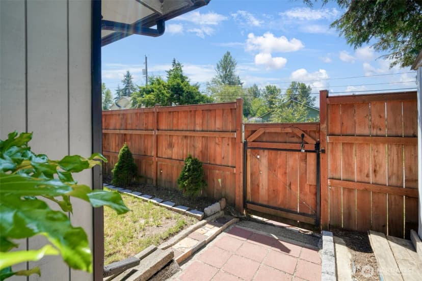 Property photo for 6965 E E, Tacoma photo 31