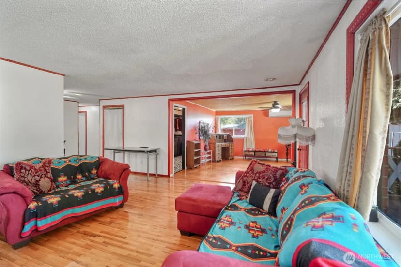 Property photo for 6965 E E, Tacoma photo 10