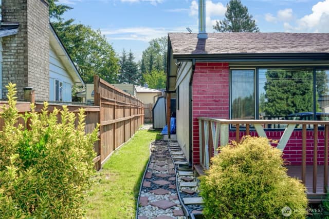Property photo for 6965 E E, Tacoma photo 4