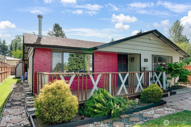 Property photo for 6965 E E, Tacoma