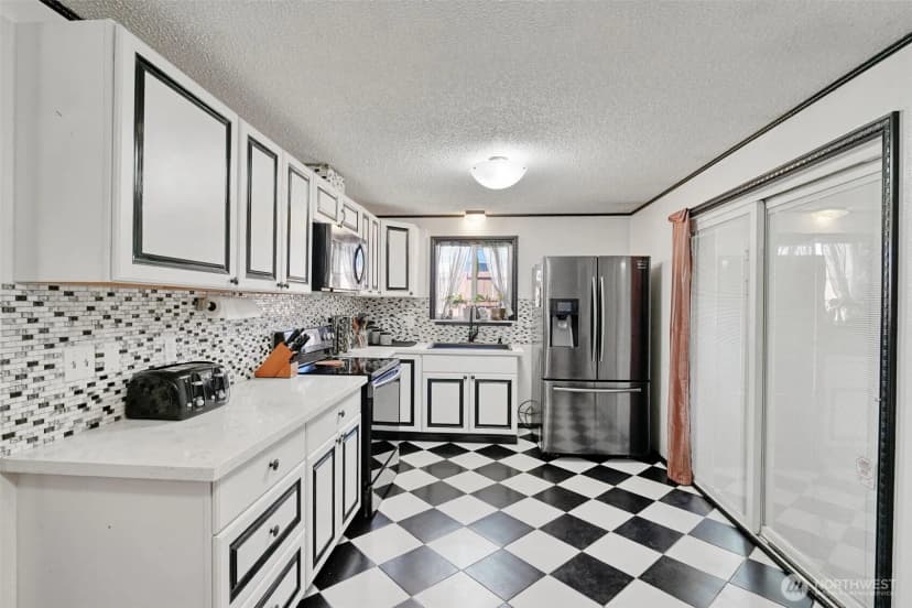 Property photo for 6965 E E, Tacoma photo 25