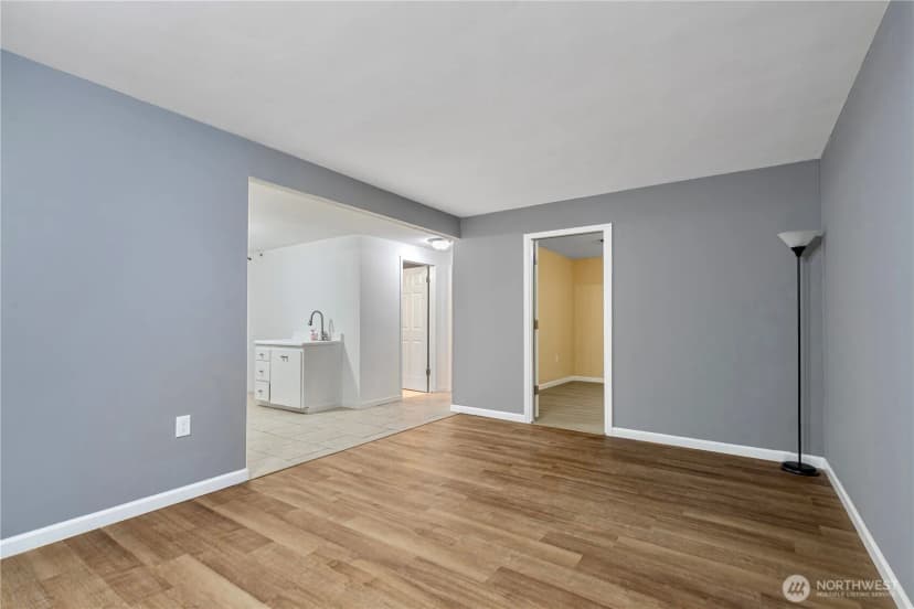 Property photo for 1026 E Guiberson Street, Kent photo 20