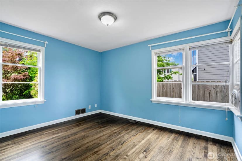 Property photo for 1026 E Guiberson Street, Kent photo 13